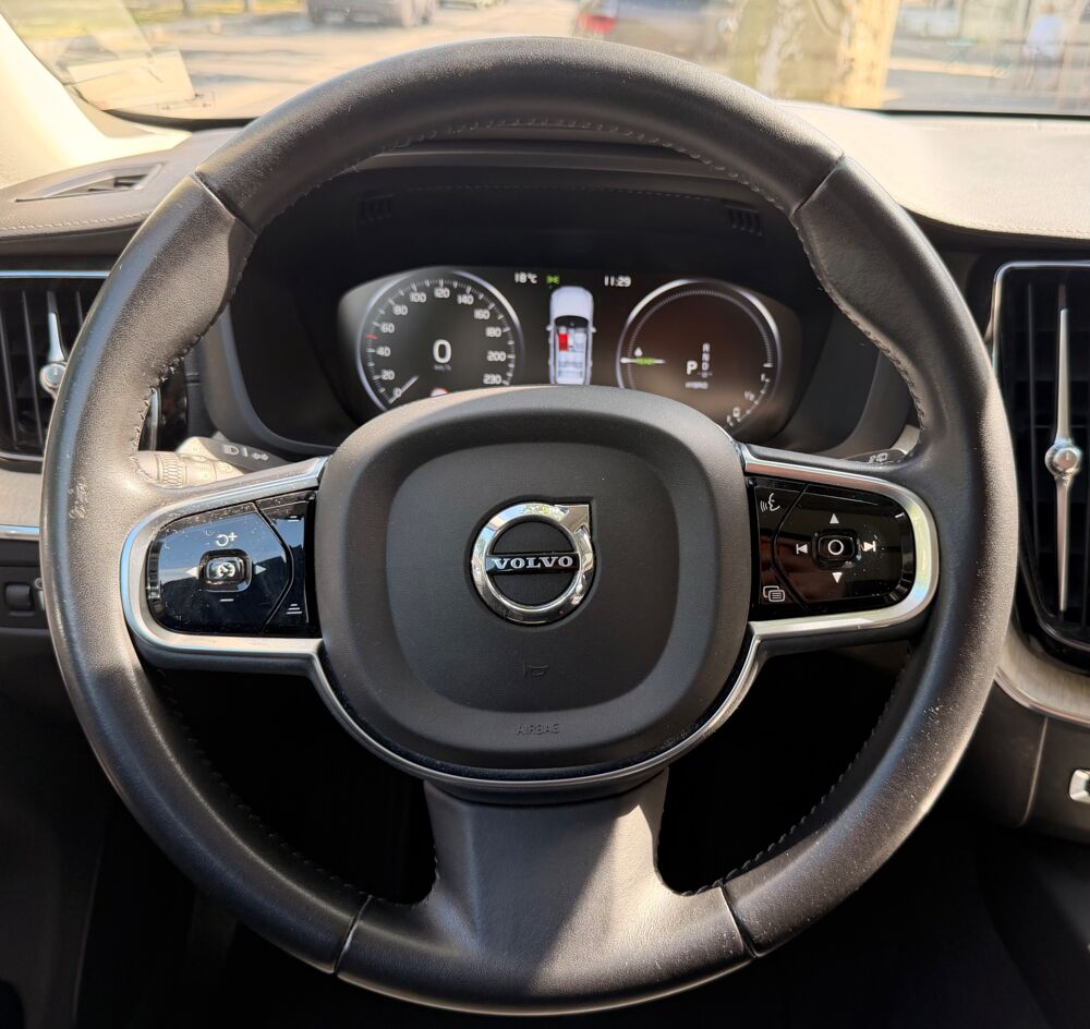 XC60 2.0 T8 390h 300 HYBRID INSCRIPTION LUXE AWD BVA 2020 occasion 33100 Bordeaux