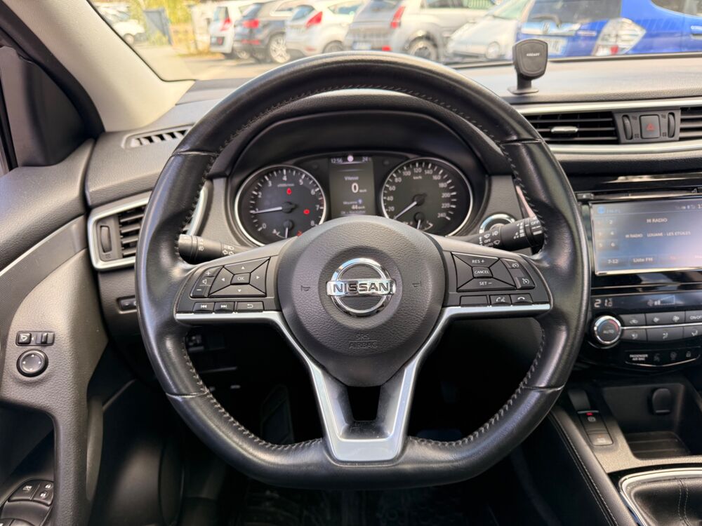 Qashqai 1.2 DIGT - N-Connecta - Toit Panoramique - Cam&eacute;ra 360 2018 occasion 44220 Cou&euml;ron