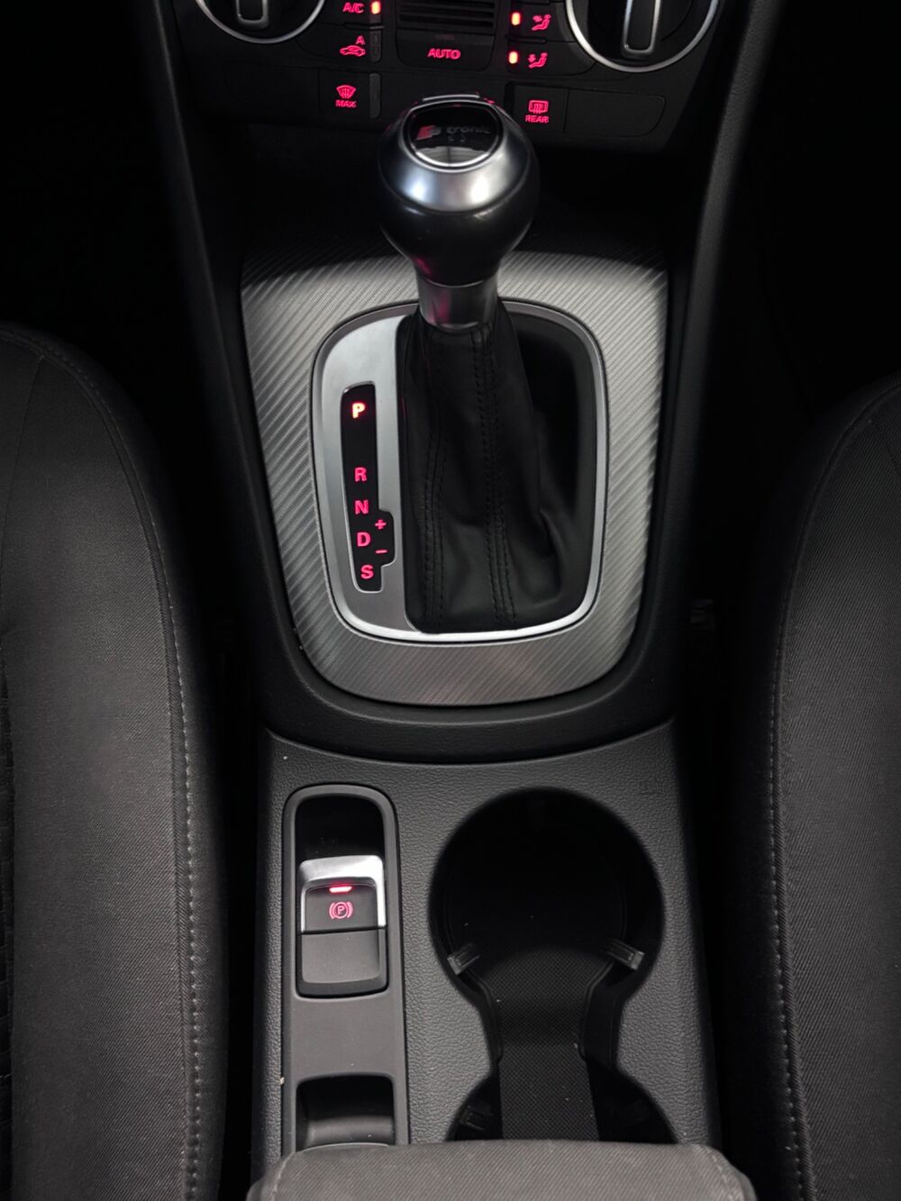 Q3 1.4 COD TFSI 150 Ch AMBIENTE S-TRONIC BVA 2016 occasion 79000 Niort
