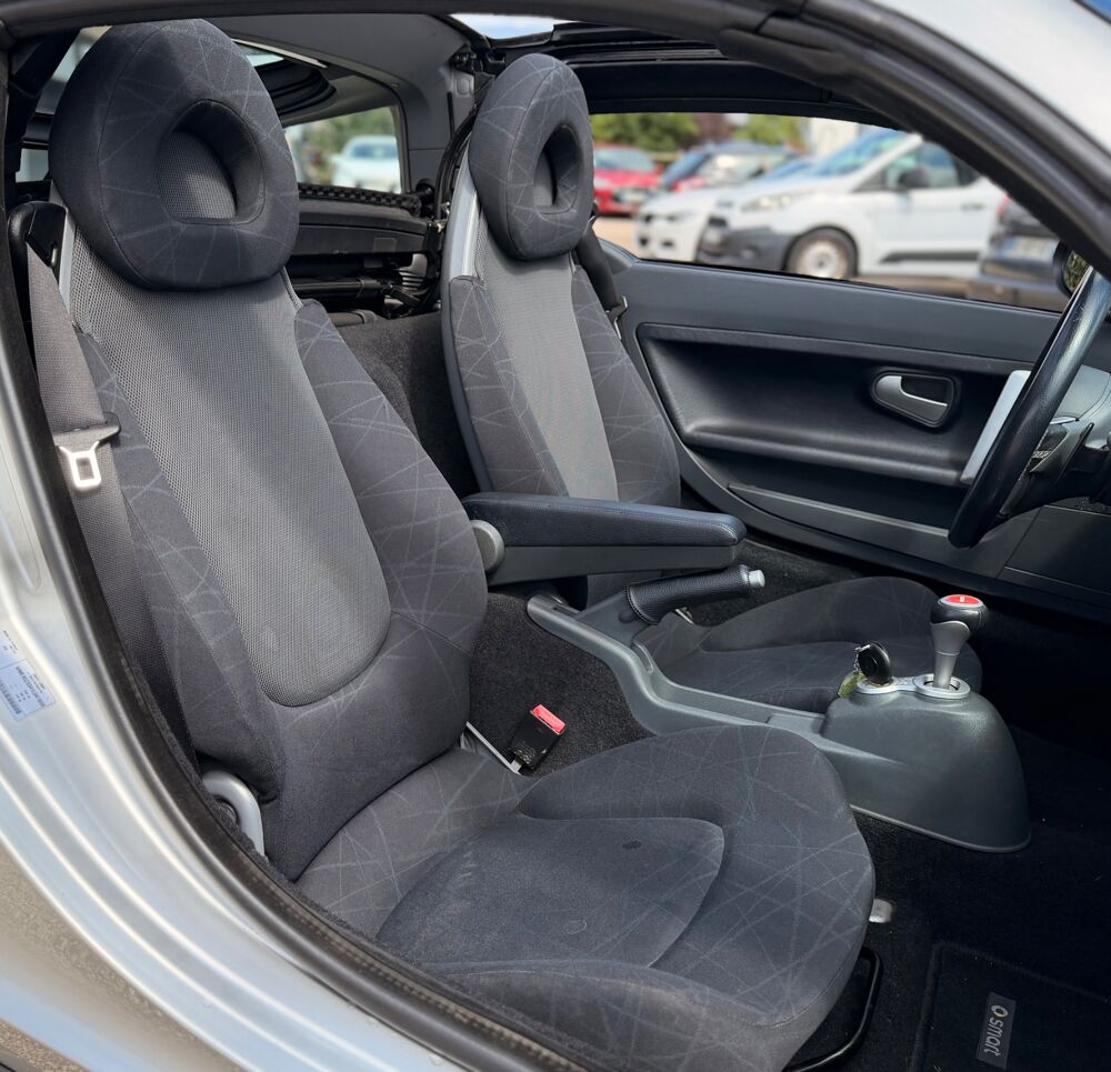Roadster COUPE 0.7 T 80ch XCLUSIVE BVA 2006 occasion 25300 Pontarlier