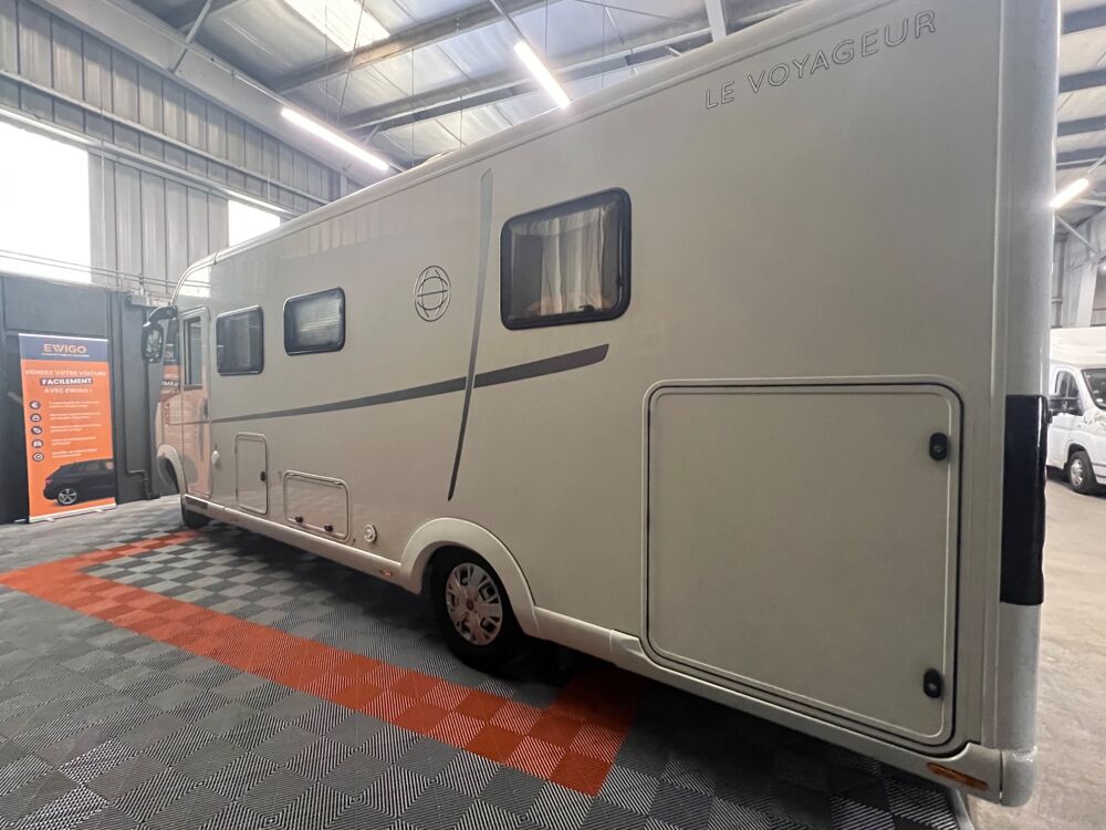 Divers CAMPING CAR LE VOYAGEUR LV 7.8 CF 4.5T FAIBLE KILOMETRAGE 2016 occasion 26100 Romans-sur-Is&egrave;re