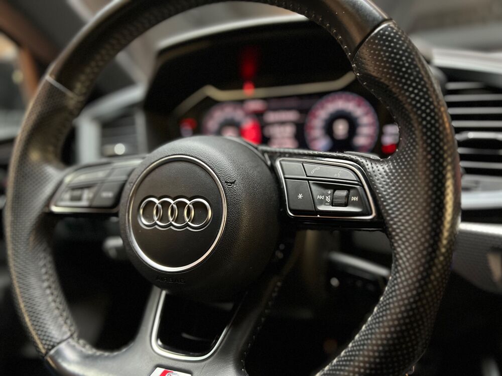 A1 Sportback 1.0 30 TFSI 115 S-LINE S-Tronic BVA // Cam&eacute;ra de R 2020 occasion 33320 Eysines