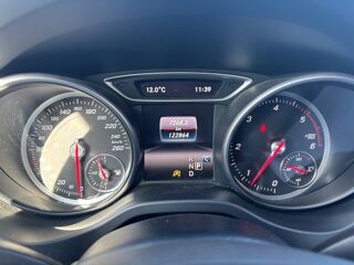 Classe CLA COUPE 2.2 200 CDI 135 CH SENSATION 7G-DCT BVA / 7G-DCT / DYN 2017 occasion 40000 Mont-de-Marsan