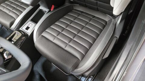 C3 Aircross HYBRIDE 145ch MAX 7 places / CAMERA DE RECUL / APPLE CARPLAY 2026 occasion 38420 Le Versoud