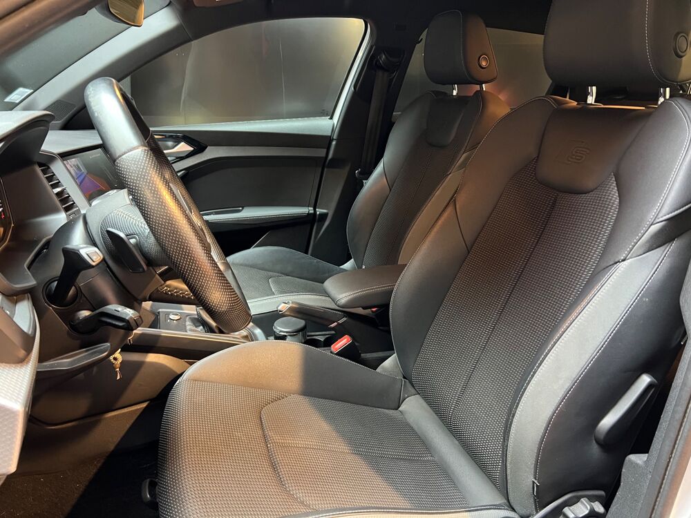 A1 Sportback 1.0 30 TFSI 115 S-LINE S-Tronic BVA // Cam&eacute;ra de R 2020 occasion 33320 Eysines