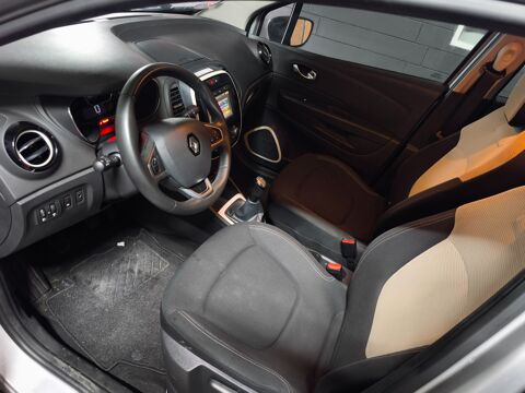 Captur 0.9 TCE 90 BUSINESS PREMIERE MAIN 2020 occasion 60740 Saint-Maximin