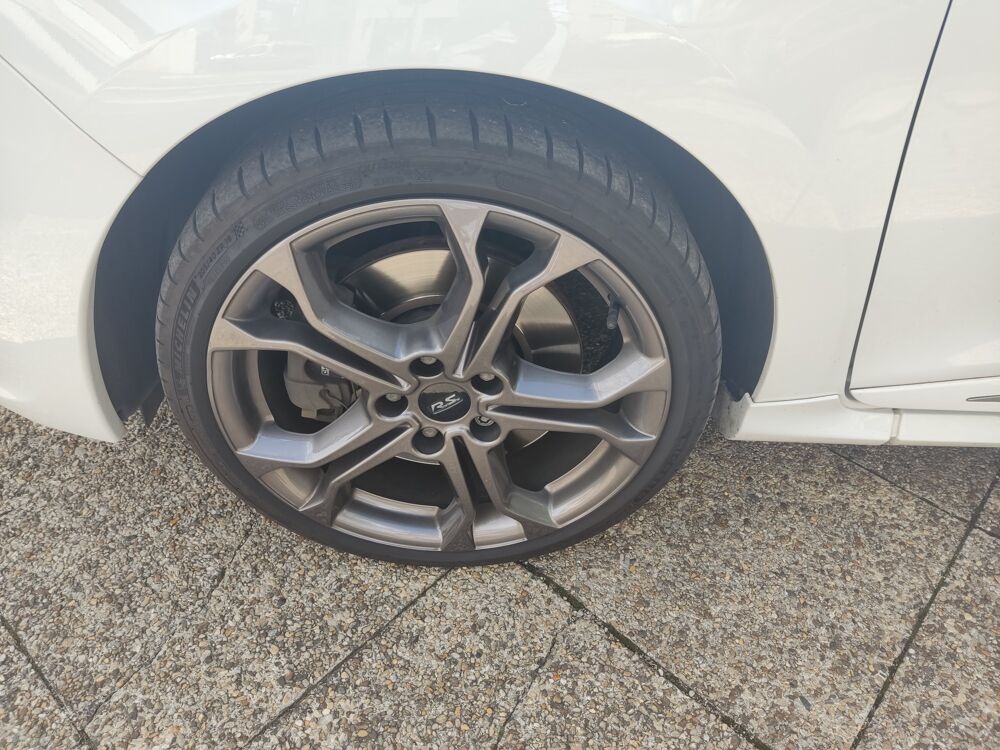 Clio 1.6 200 RS EDC BVA 2015 occasion 69150 D&eacute;cines-Charpieu