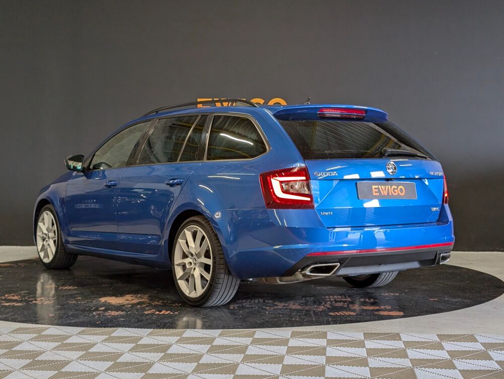 Octavia COMBI 2.0 TDI 180 RS 4X4 - ENTRETIEN SUIVI - GARANTIE 2017 occasion 69400 Arnas