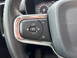XC40 1.5 T3 165ch INSCRIPTION LUXE / TOIT OUVRANT PANORAMIQUE / A 2019 occasion 38420 Le Versoud
