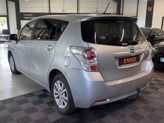 Verso 2.0 D4D 125 Ch - ATTELAGE - ENTRETIEN OK 2012 occasion 79000 Niort