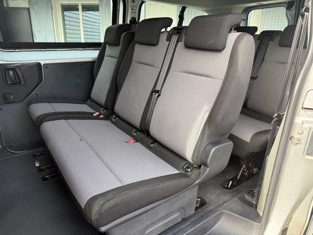 Jumpy COMBI XL 1.6 BLUEHDI 115 M BUSINESS / ATTELAGE 2017 occasion 17100 Saintes