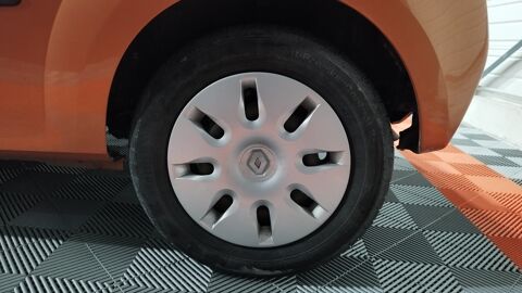Twingo 1.2 75CH AUTHENTIQUE / ENTRETIEN FULL RENAULT / DISTRIBUTION 2010 occasion 17430 Tonnay-Charente