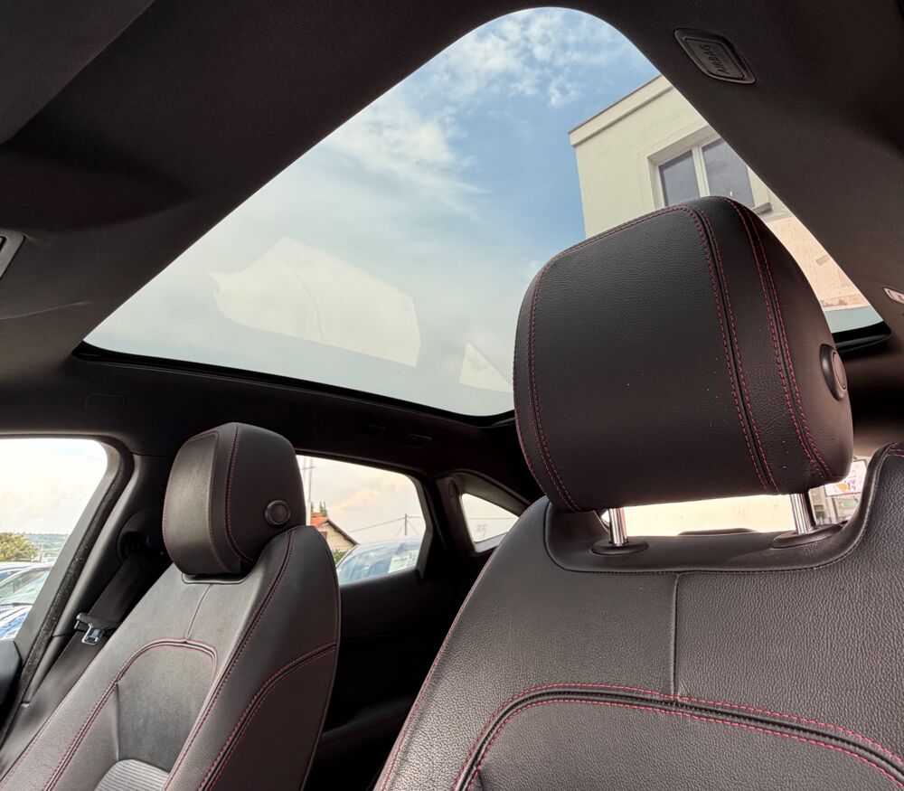 E-PACE 2.0 D180 10CV AWD R-DYNAMIC HSE + SI&Egrave;GES &Eacute;LECTIQUES/CHAUFFAN 2019 occasion 54000 Nancy