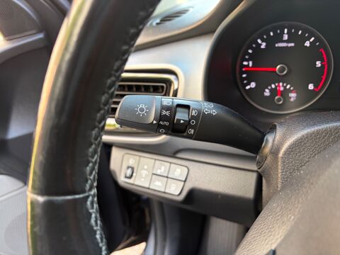 Stonic 1.6 CRDI 110 PREMIUM CARPLAY 2018 occasion 69150 D&eacute;cines-Charpieu