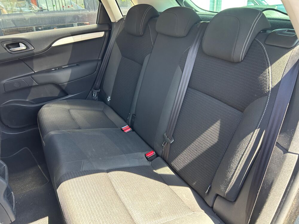 C4 1.6L VTI 120 ch SELECTION SI&Egrave;GES CHAUFFANTS AV 2013 occasion 38420 Le Versoud