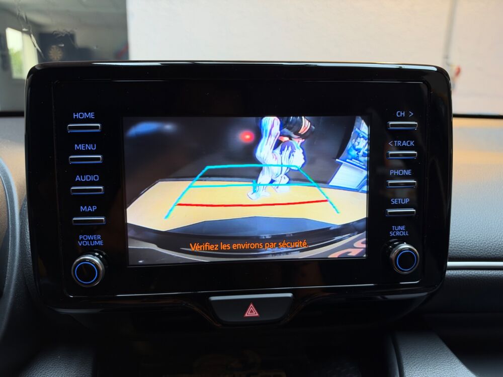 Yaris 1.5 VVTI 116ch FULL-HYBRID 0.8KWH DYNAMIC BVA // ENTRETIEN T 2022 occasion 33320 Eysines