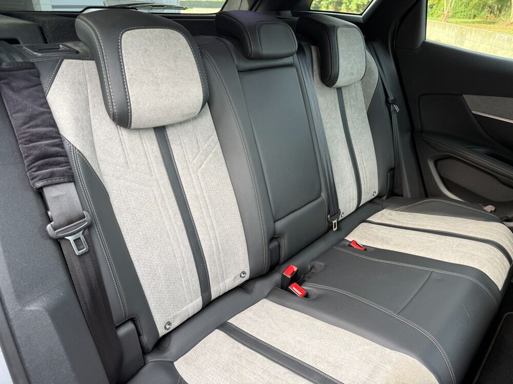 3008 II HYBRID 225 ch GT PACK E-EAT8 2021 occasion 65290 Juillan