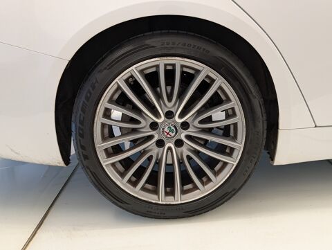 Giulia 2.2 JTDM 180ch LUSSO BVA 2017 occasion 90160 Bessoncourt