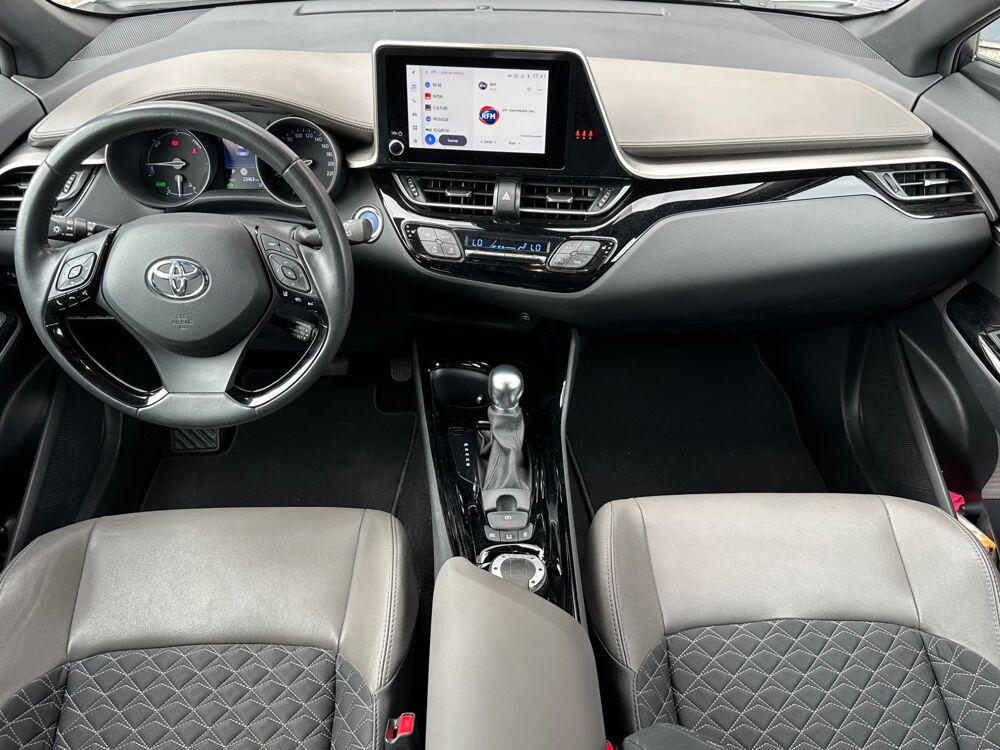 C-HR 1.8 HSD 122 CH FULL-HYBRID DISTINCTIVE 4X2 E-CVT / CAM&Eacute;RA / 2022 occasion 47000 Agen