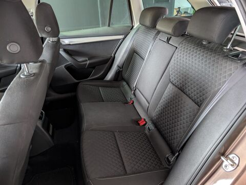 Octavia COMBI 1.6 TDI 116 ch BUSINESS 4X2 2018 occasion 65290 Juillan