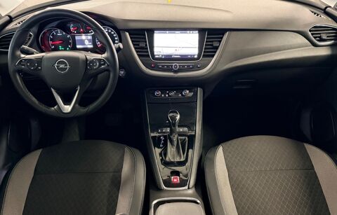 Grandland x 1.2 T 130Ch BUSINESS EDITION 4X2 BVA - ENTRETIEN COMPLET + D 2017 occasion 79000 Niort