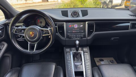 Macan 3.0 DIESEL 258 S PDK BVA - TOIT OUVRANT - PACK CHRONO - SIEG 2016 occasion 69150 D&eacute;cines-Charpieu