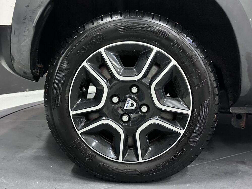 Spring 45ch 27.4KWH ACHAT-INTEGRAL CONFORT BVA 2022 occasion 37100 Tours