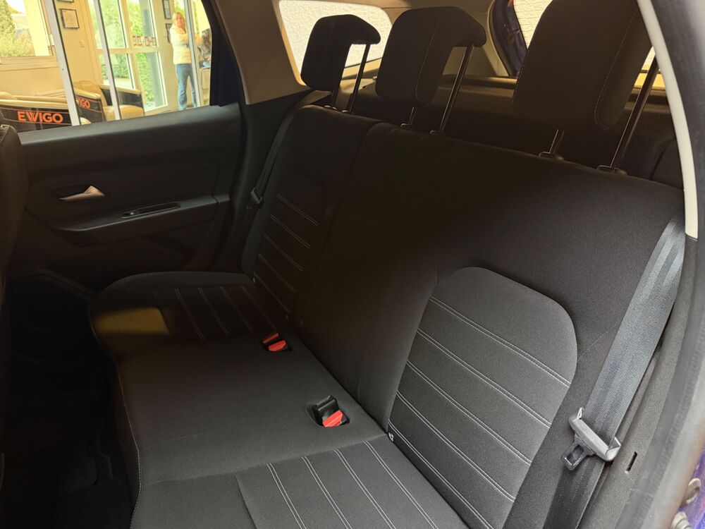 Duster 1.3 TCE 150CH 4X2- BVA - FINITION PRESTIGE - CARPLAY - CAM&Eacute;R 2022 occasion 33320 Eysines