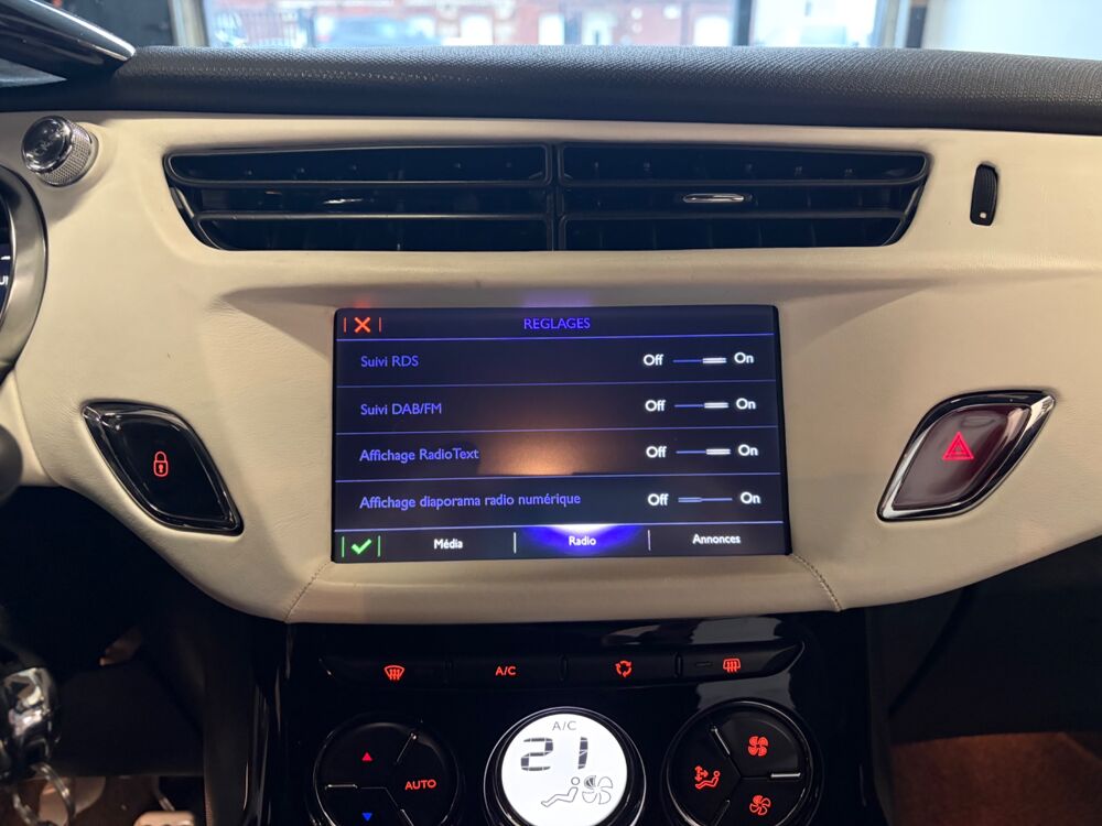 DS3 1.2 PURETECH 110 ULTRA PRESTIGE 2015 occasion 76190 &Eacute;calles-Alix