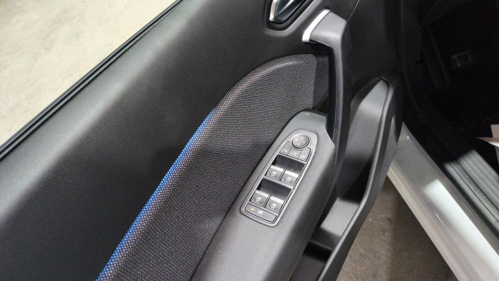 Captur E-TECH FULL HYBRID 160ch TECHNO + APPLE CARPLAY SANS FIL + C 2025 occasion 38420 Le Versoud