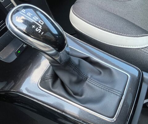 V40 II (2) 1.5 T2 122 MOMENTUM GEARTRONIC 6 + CARPLAY + TOIT PAN 2018 occasion 54000 Nancy