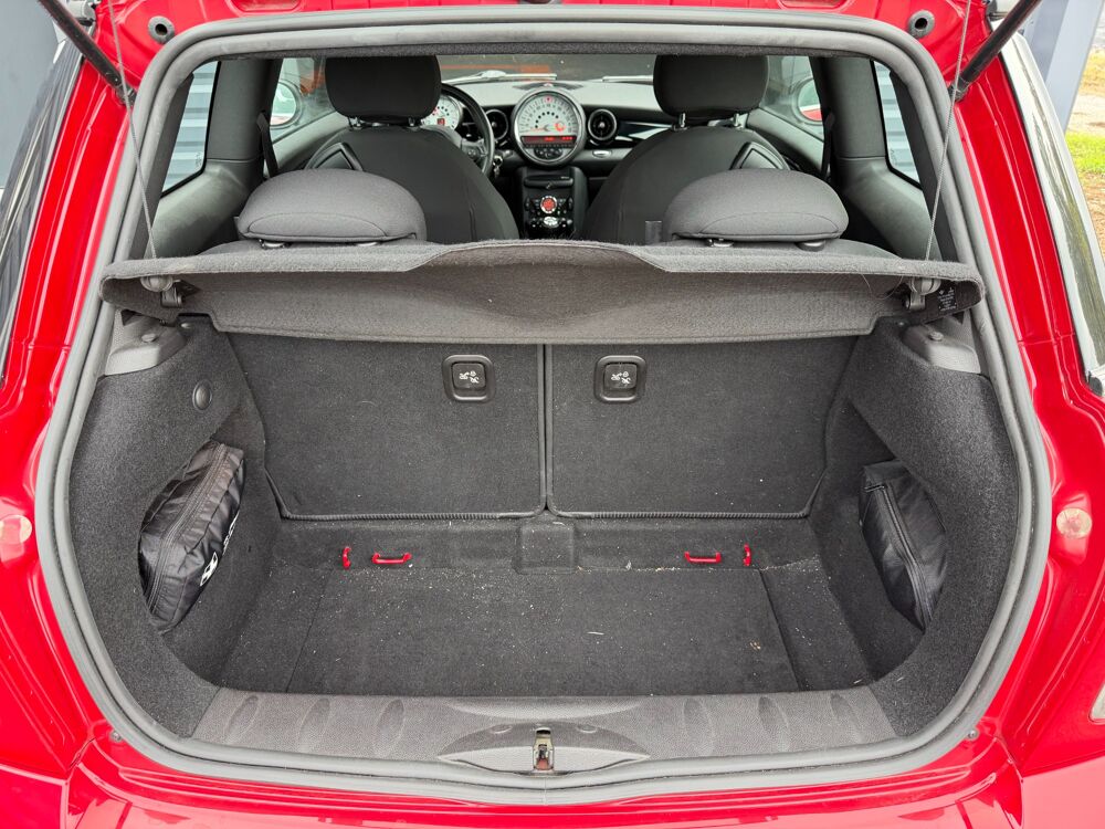 Cooper COOPER SD 2.0 143 ch PACK RED HOT CHILI 2011 occasion 65290 Juillan