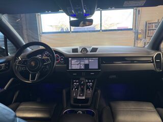 Cayenne 3.0 E-HYBRID 462H 340 PHEV 14.1KWH BVA 2020 occasion 83600 Fr&eacute;jus