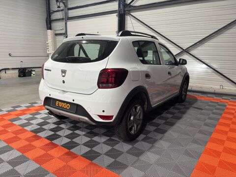 Sandero STEPWAY 1.5 BLUEDCI 95CV BVm5 2019 occasion 17430 Tonnay-Charente