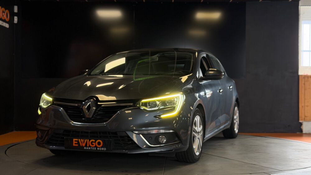 M&eacute;gane 1.5 BLUEDCI 115 BUSINESS BVA//START&STOP//RADAR AV-AR //BLUE 2019 occasion 44300 Nantes