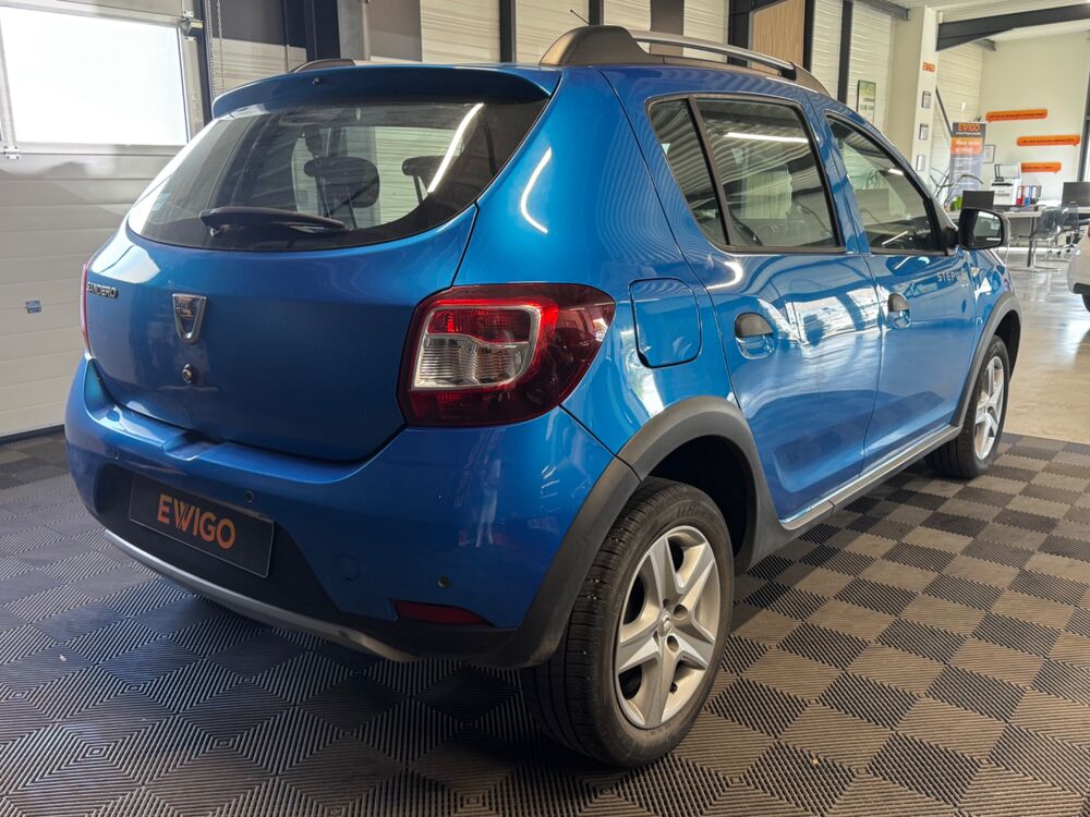 Sandero 1.5 DCI 90 Ch -STEPWAY - DISTRIBUTION OK 2015 occasion 79000 Niort