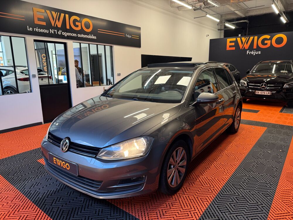 Golf 1.6 TDI 110 BLUEMOTION CONFORT LINE TOIT OUVRANT 2016 occasion 83600 Fr&eacute;jus