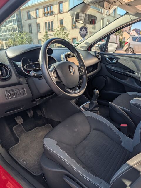Clio 1.5 DCI 90ch ENERGY INTENS - RADAR AR GPS CLIM AUTO - ENTRET 2016 occasion 57600 Forbach