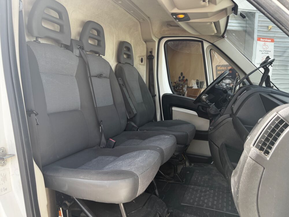 Boxer 333 CHASSIS CABINE 2.2 HDI 110CH L3H2 2013 occasion 47000 Agen