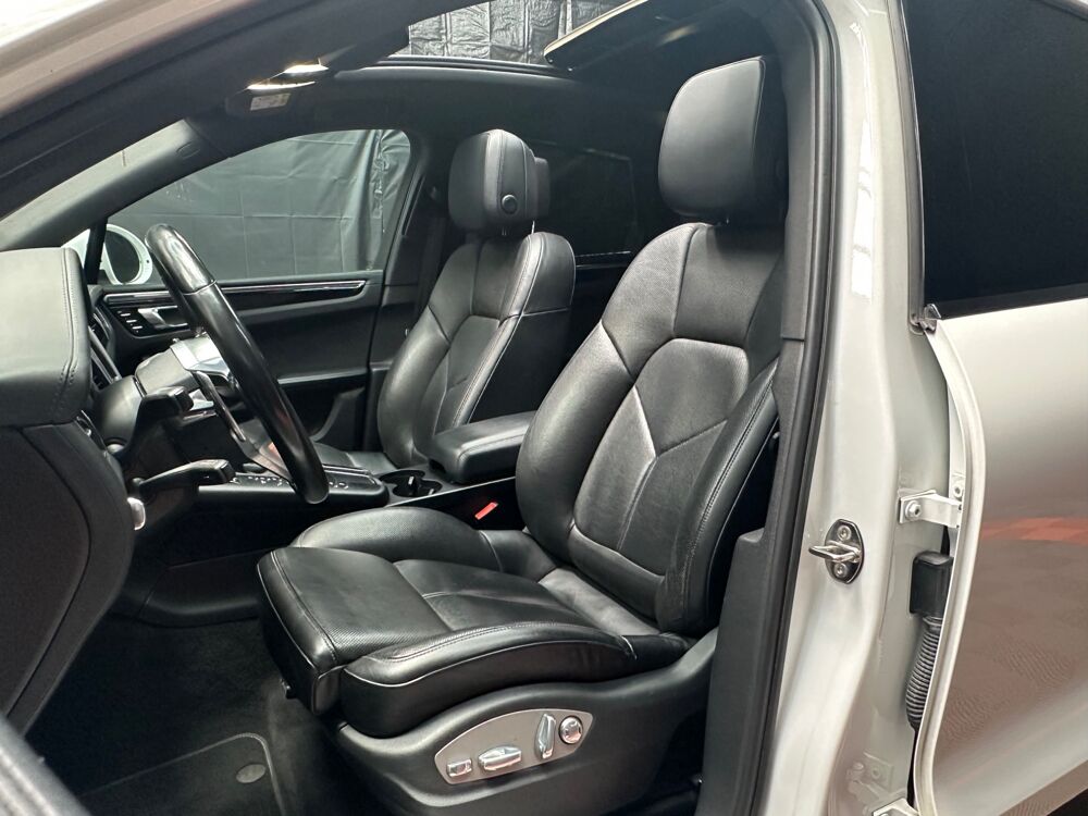 Macan 3.0 DIESEL 260 S BVA / ENTRETIEN PORSCHE / FULL OPTIONS 2014 occasion 55430 Belleville-sur-Meuse