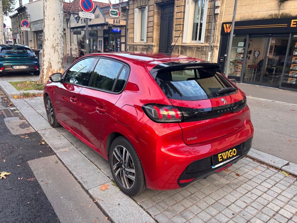 208 1.2 100 ALLURE COURROIE PEUGEOt 2020 occasion 33100 Bordeaux