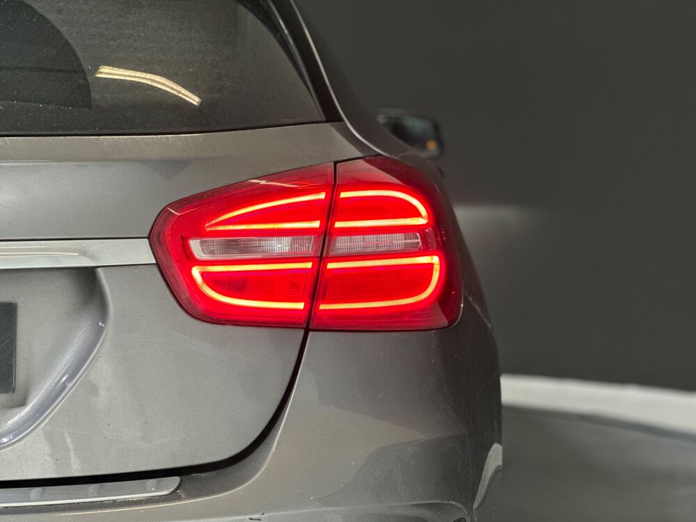 Classe GLA 250 210ch FASCINATION AMG 7G-DCT BVA 2016 occasion 37100 Tours