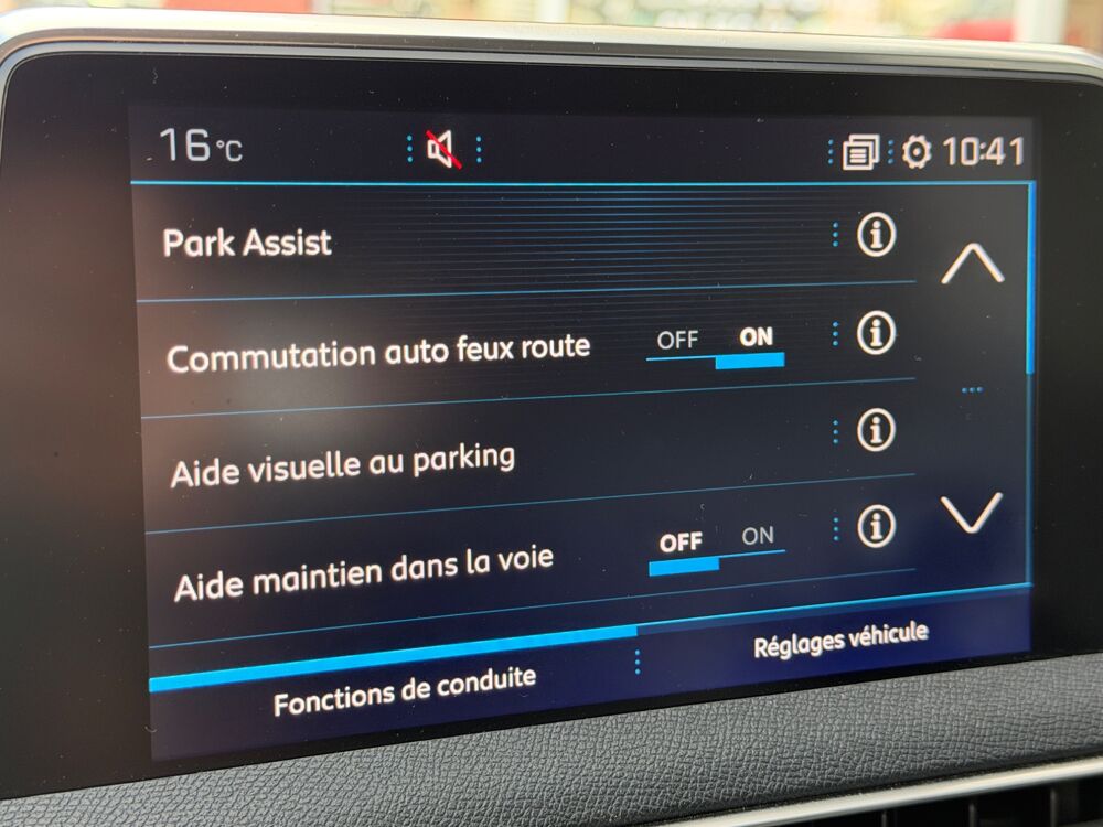 3008 II (2) 1.6 BLUEHDI 120 ch ALLURE EAT6 - KIT DE DISTRIBUTION 2018 occasion 64320 Idron