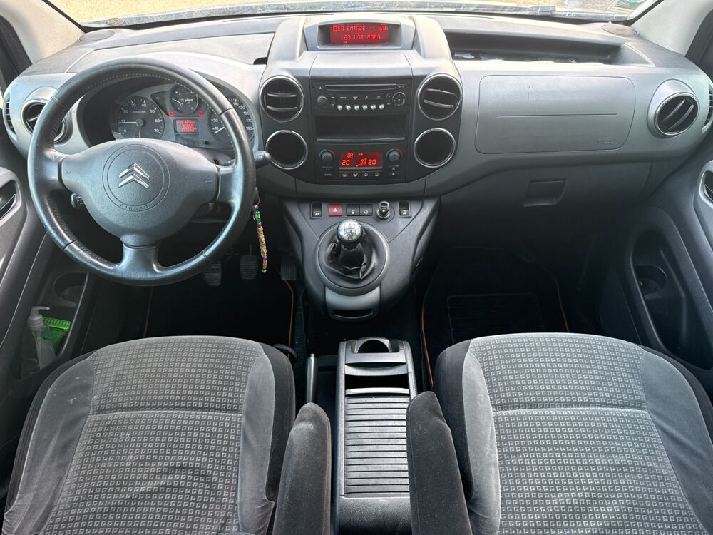 Berlingo COMBI MULTISPACE 1.6 HDI 90ch / ATTELAGE 2011 occasion 17100 Saintes