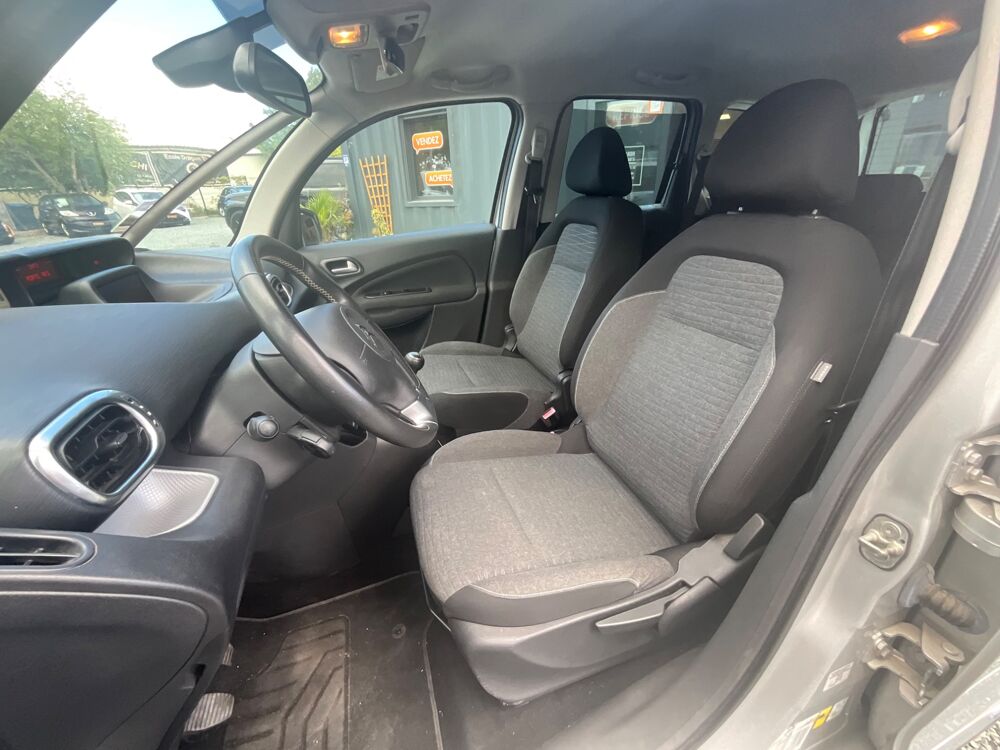 C3 Picasso 1.2 110 EXCLUSIVE / Entretien Citro&euml;n / Distribution faite / 2016 occasion 17000 La Rochelle