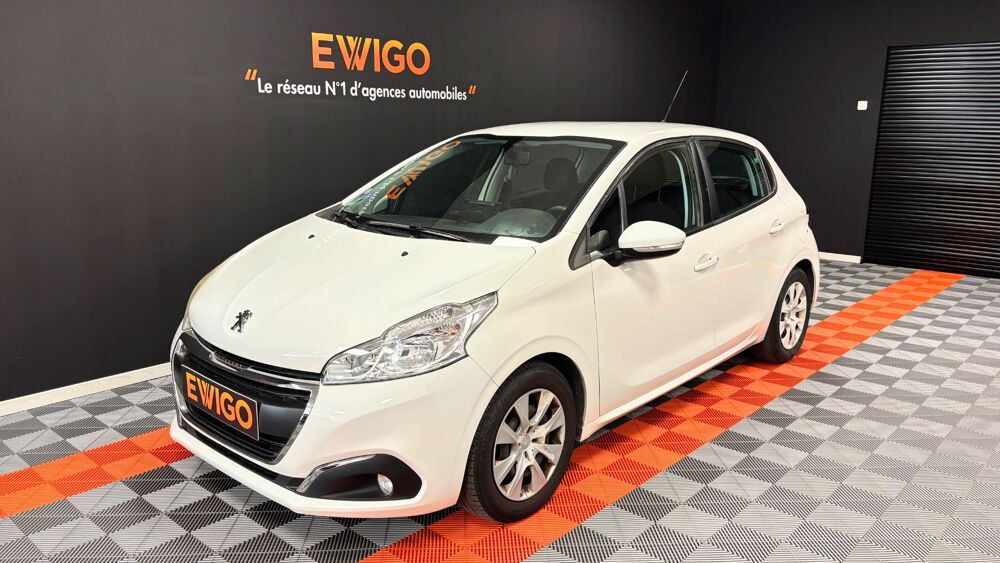 208 1.2 PURETECH 70ch LIKE // CAR PLAY // DISTRIBUTION OK 2018 occasion 34430 Saint-Jean-de-V&eacute;das