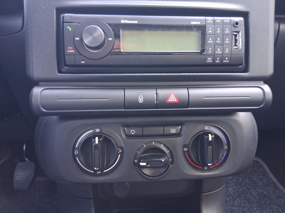 C3 GENERATION-III 1.2 VTI 80 EXCLUSIVE-1&egrave;re MAIN-courroie refai 2018 occasion 68170 Rixheim