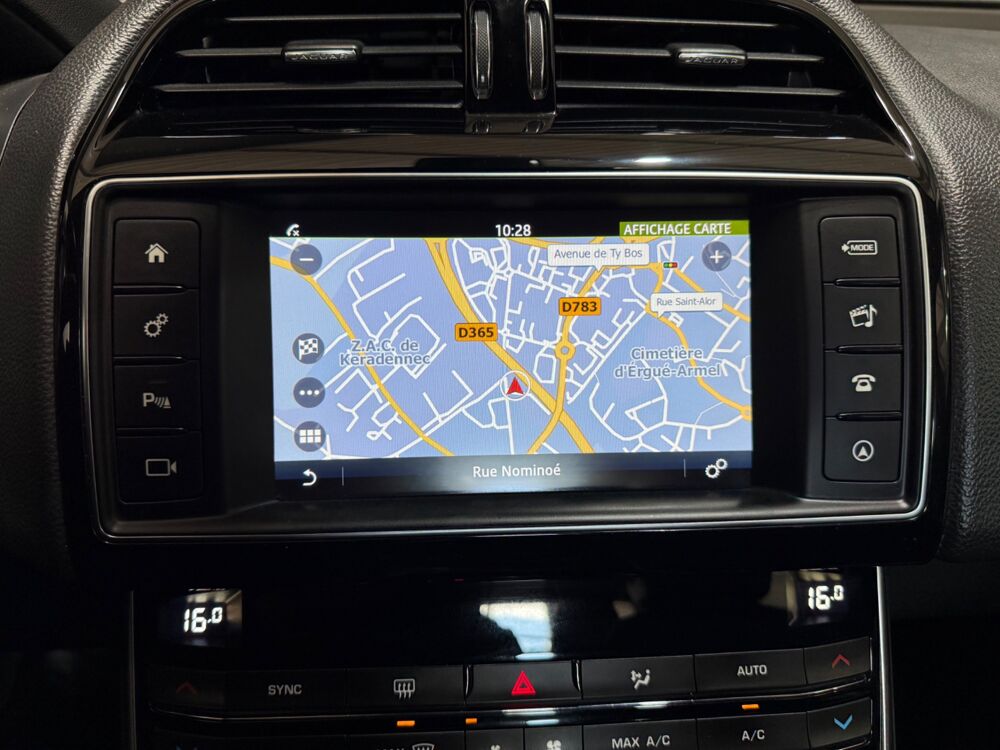XE 2.0 D 180 PRESTIGE BVA / CAM&Eacute;RA DE RECUL 2018 occasion 29000 Quimper