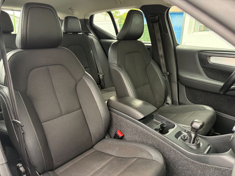 XC40 2.0 D3 150ch BUSINESS 2WD / Entretien EXCLUSIF VOLVO 2019 occasion 64122 Urrugne