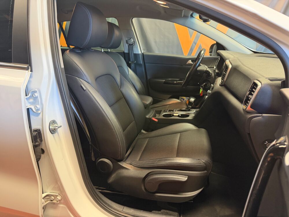 Sportage 1.6 CRDI 136 Ch ACTIVE BUSINESS 4X2 DCT BVA ISG ENTRETIEN KI 2019 occasion 24750 Tr&eacute;lissac